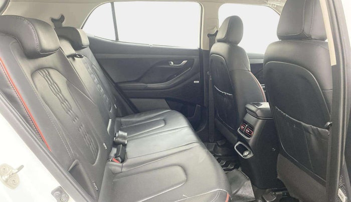 2020 Hyundai Creta SX (O) 1.4 TURBO DCT, Petrol, Automatic, 76,322 km, Right Side Rear Door Cabin