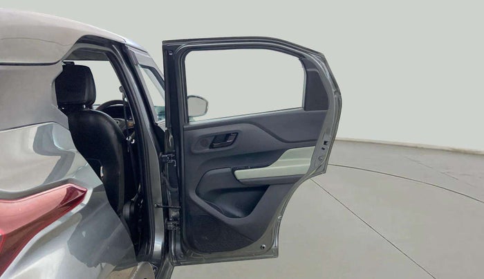 2023 Tata PUNCH ADVENTURE AMT, Petrol, Automatic, 33,870 km, RHS Rear Door