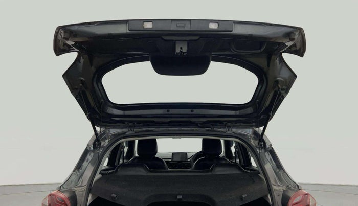2023 Tata PUNCH ADVENTURE AMT, Petrol, Automatic, 33,870 km, Boot Door Open