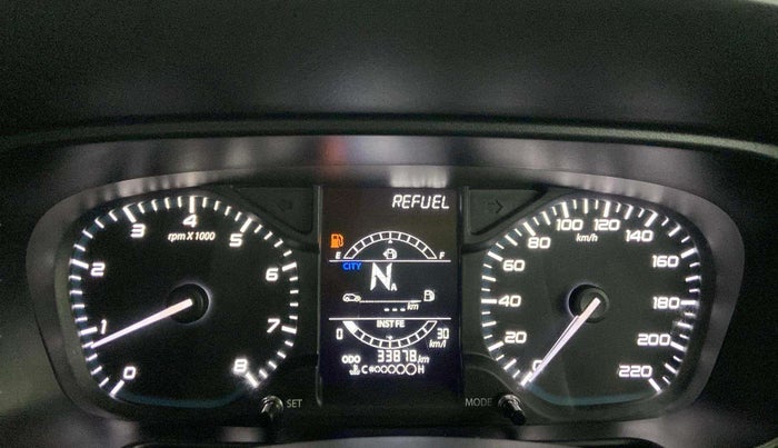 2023 Tata PUNCH ADVENTURE AMT, Petrol, Automatic, 33,870 km, Odometer Image