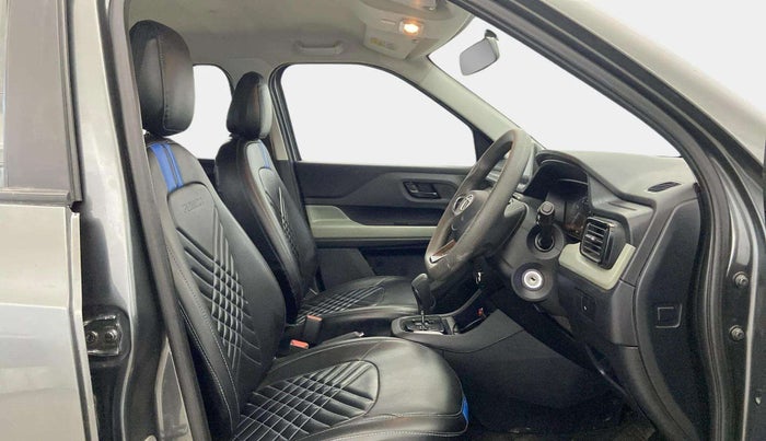 2023 Tata PUNCH ADVENTURE AMT, Petrol, Automatic, 33,870 km, Right Side Front Door Cabin
