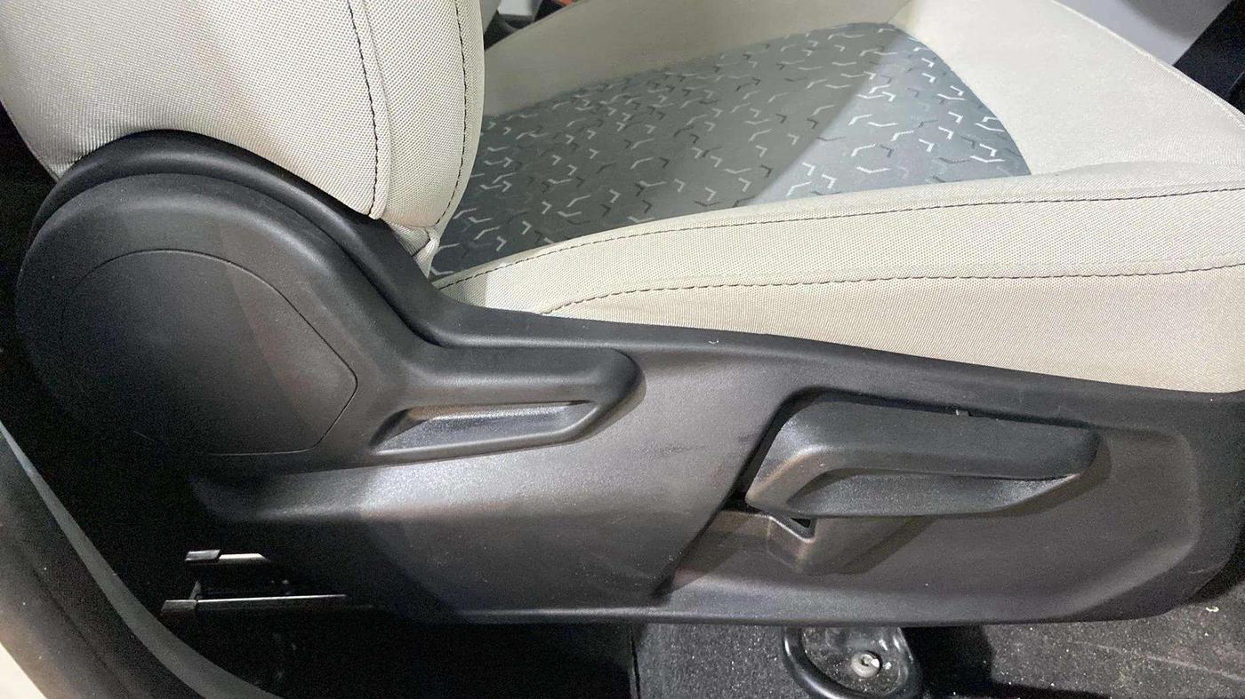 2024 Tata TIGOR XM PETROL, Petrol, Manual, 2,965 km, Driver Side Adjustment Panel