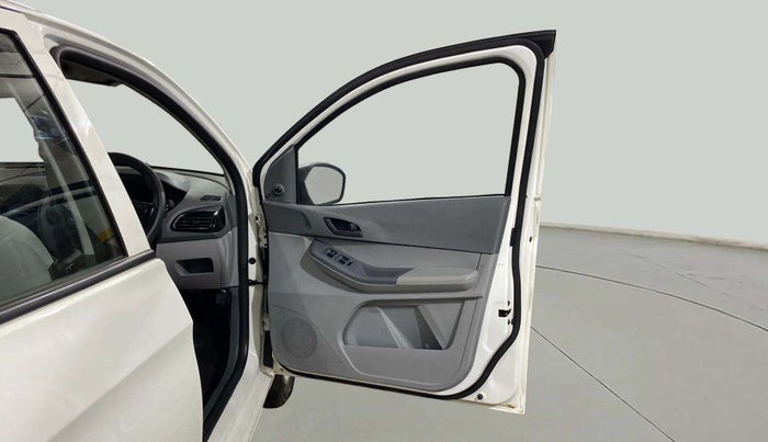 2024 Tata TIGOR XM PETROL, Petrol, Manual, 2,965 km, RHS Front Door