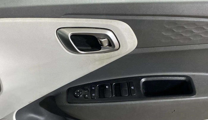2021 Hyundai GRAND I10 NIOS SPORTZ 1.2 KAPPA VTVT CNG, CNG, Manual, 64,043 km, Driver Side Door Panels Control