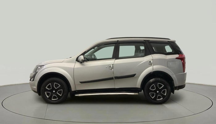 2018 Mahindra XUV500 W6, Diesel, Manual, 20,942 km, Left Side