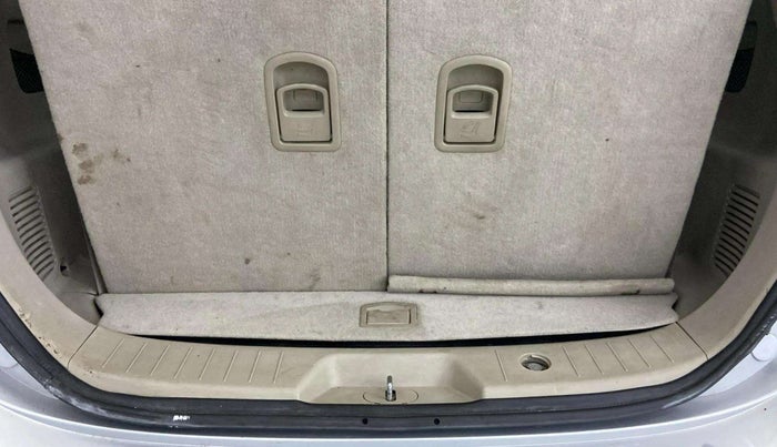 2018 Mahindra XUV500 W6, Diesel, Manual, 20,942 km, Boot Open Zoomed View