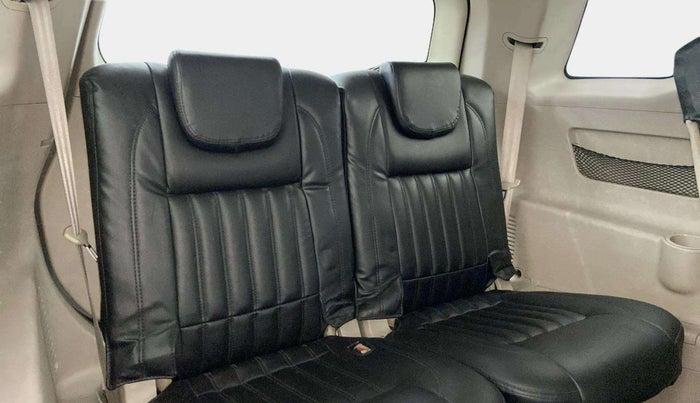 2018 Mahindra XUV500 W6, Diesel, Manual, 20,942 km, Third Seat Row ( optional )