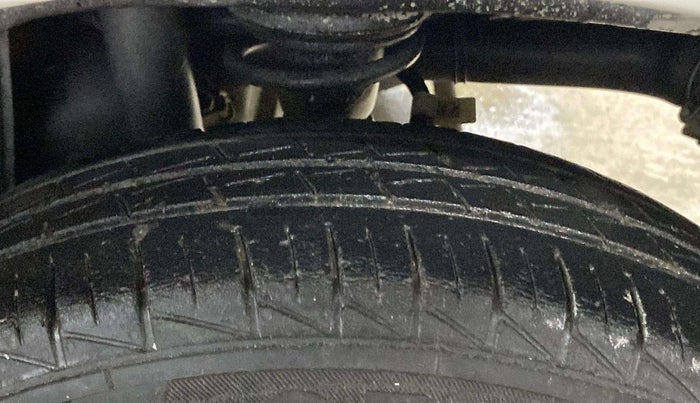 2022 Maruti Alto LXI O, Petrol, Manual, 35,736 km, Left Rear Tyre Tread
