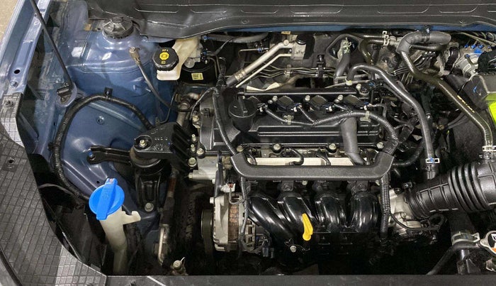 2021 Hyundai VENUE S 1.2, Petrol, Manual, 29,018 km, Engine View - Right