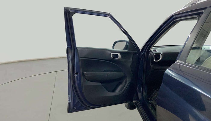 2021 Hyundai VENUE S 1.2, Petrol, Manual, 29,018 km, LHS Front Door