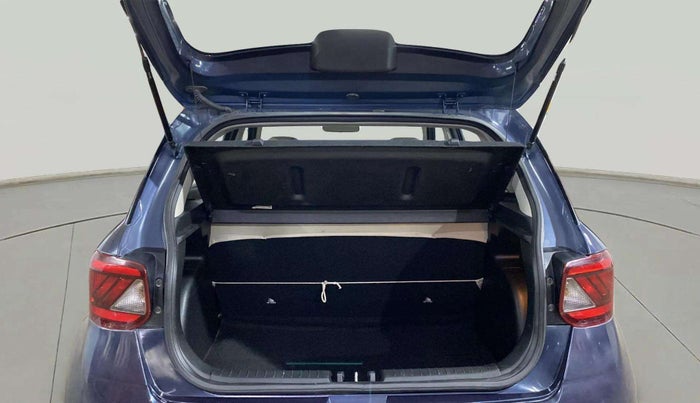 2021 Hyundai VENUE S 1.2, Petrol, Manual, 29,018 km, Boot Inside