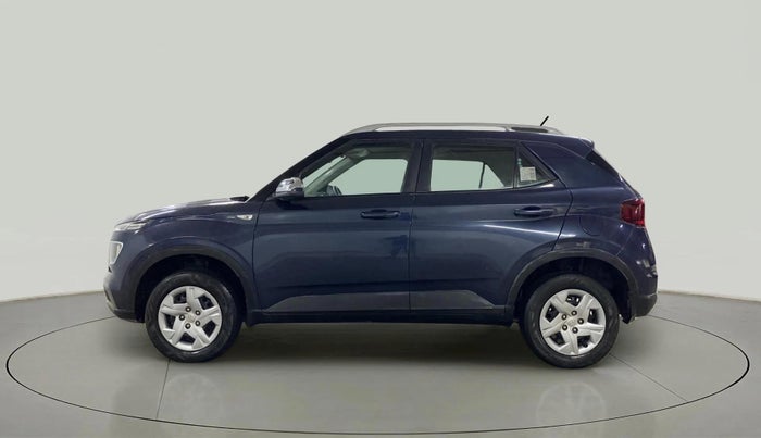 2021 Hyundai VENUE S 1.2, Petrol, Manual, 29,018 km, Left Side