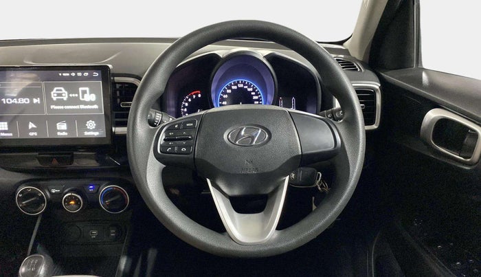 2021 Hyundai VENUE S 1.2, Petrol, Manual, 29,018 km, Steering Wheel Close Up