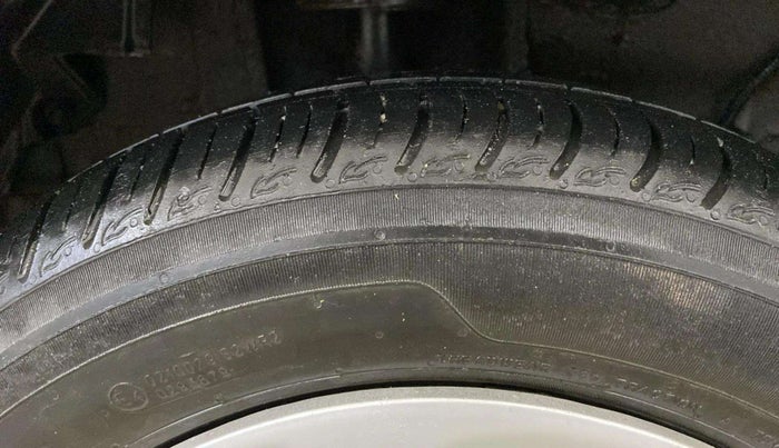 2023 Tata Tiago XM CNG, CNG, Manual, 34,770 km, Right Rear Tyre Tread