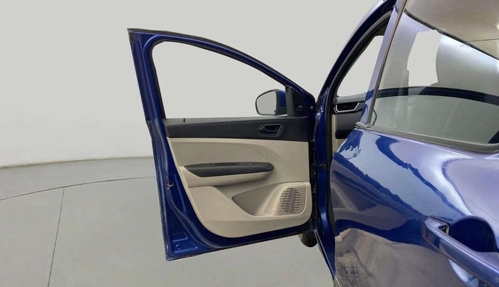 2020 Renault TRIBER RXL MT, Petrol, Manual, 44,476 km, LHS Front Door