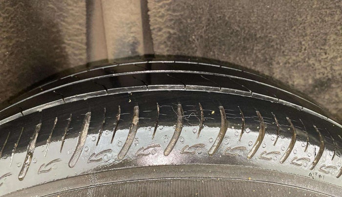 2021 Maruti Baleno SIGMA PETROL 1.2, Petrol, Manual, 36,840 km, Right Rear Tyre Tread