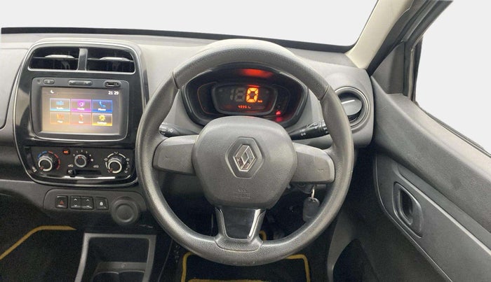 2017 Renault Kwid RXT 1.0, Petrol, Manual, 49,951 km, Steering Wheel Close Up
