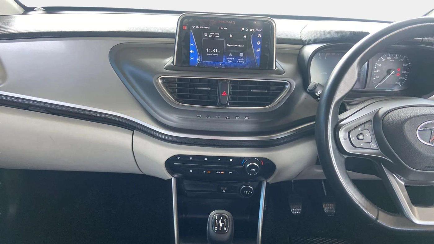 2022 Tata ALTROZ XZ PLUS DIESEL, Diesel, Manual, 45,249 km, Air Conditioner
