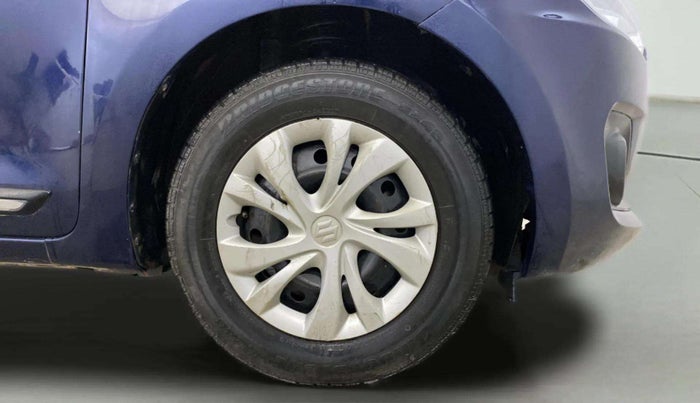 2021 Maruti Swift VXI, Petrol, Manual, 97,932 km, Right Front Wheel