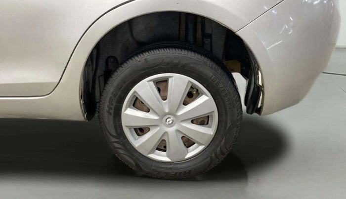 2014 Maruti Swift Dzire VXI, Petrol, Manual, 48,032 km, Left Rear Wheel