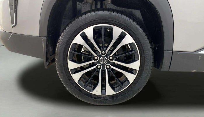 2022 MG HECTOR SMART PRO EX 1.5 TURBO MT PETROL, Petrol, Manual, 5,396 km, Right Rear Wheel