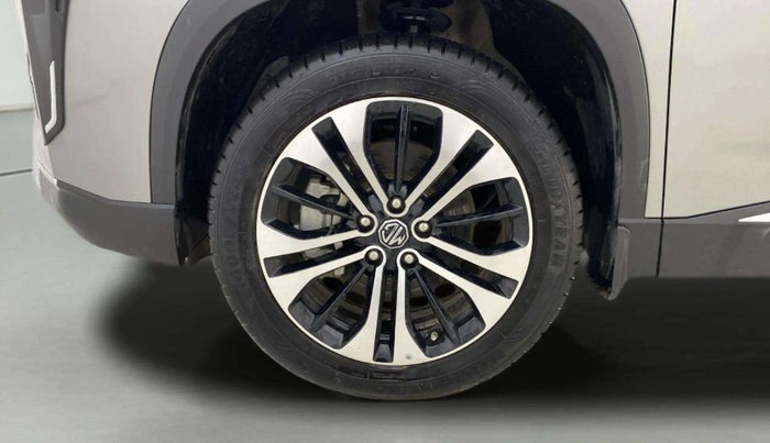 2022 MG HECTOR SMART PRO EX 1.5 TURBO MT PETROL, Petrol, Manual, 5,396 km, Left Front Wheel