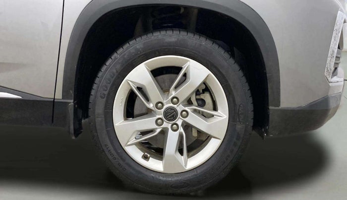 2021 MG HECTOR SUPER 1.5 PETROL, Petrol, Manual, 15,986 km, Right Front Wheel