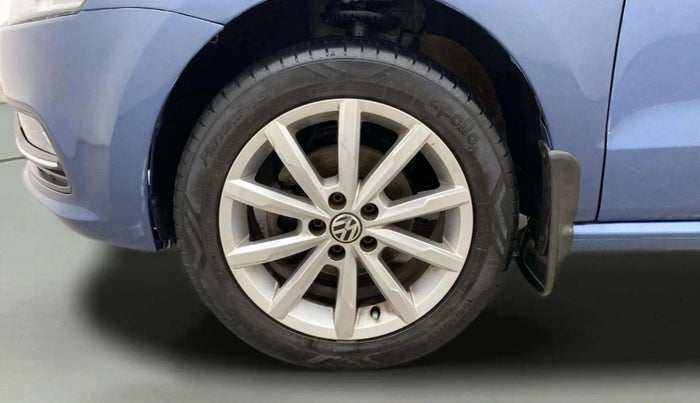 2018 Volkswagen Polo HIGHLINE1.2L, Petrol, Manual, 63,400 km, Left Front Wheel