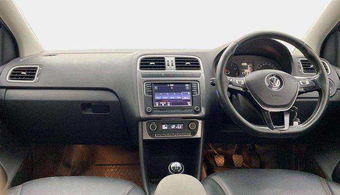 2018 Volkswagen Polo HIGHLINE1.2L, Petrol, Manual, 63,400 km, Dashboard