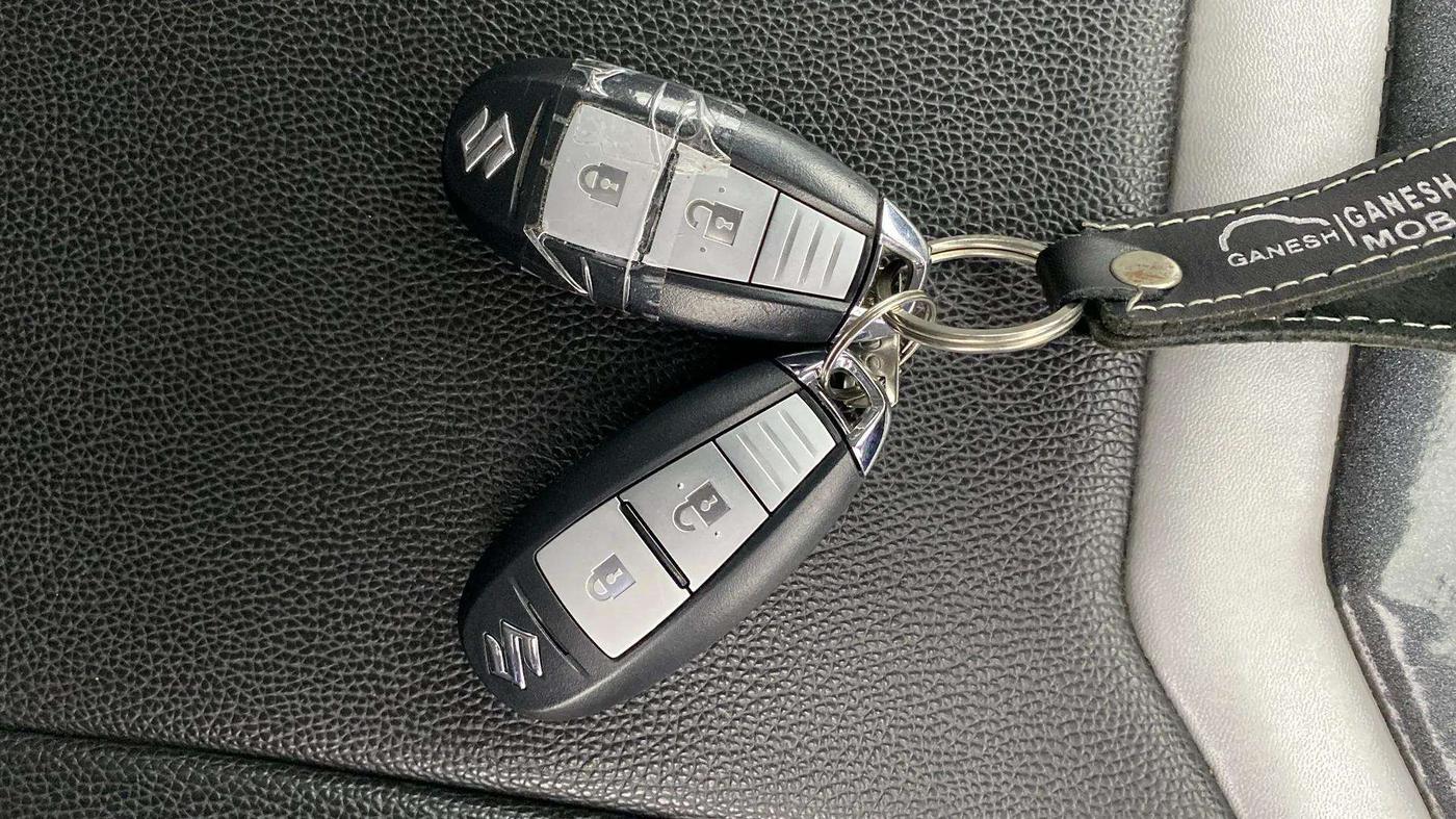 2021 Maruti Vitara Brezza VXI, Petrol, Manual, 27,080 km, Key Close Up