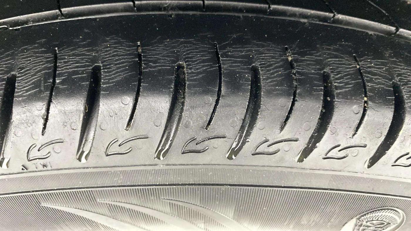 2021 Maruti Vitara Brezza VXI, Petrol, Manual, 27,080 km, Left Rear Tyre Tread