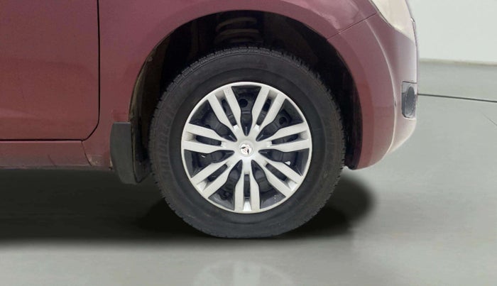 2012 Maruti Ritz VXI, Petrol, Manual, 55,479 km, Right Front Wheel