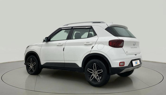 2022 Hyundai VENUE SX 1.5 CRDI, Diesel, Manual, 19,407 km, Left Back Diagonal