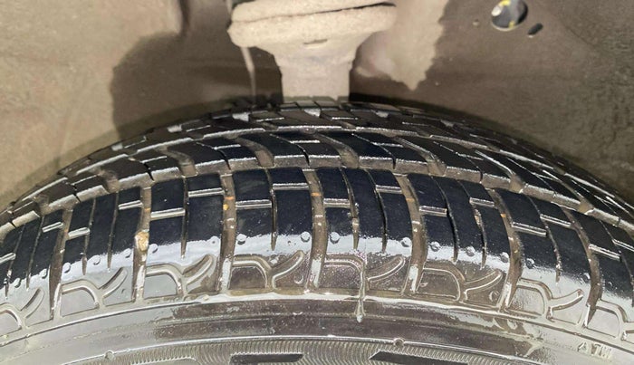 2018 Maruti Wagon R 1.0 VXI, Petrol, Manual, 32,290 km, Right Front Tyre Tread