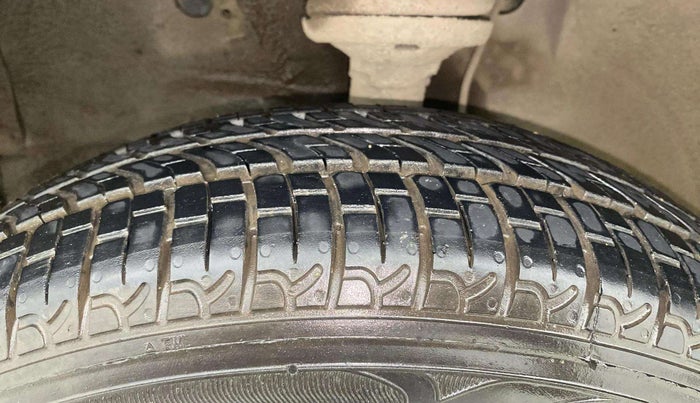 2018 Maruti Wagon R 1.0 VXI, Petrol, Manual, 32,290 km, Left Front Tyre Tread