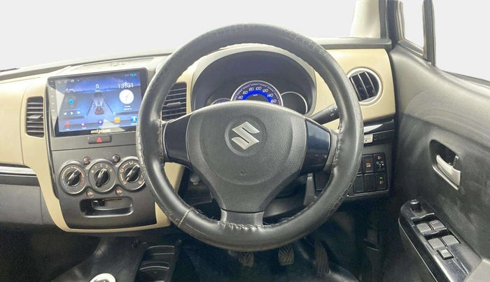2018 Maruti Wagon R 1.0 VXI, Petrol, Manual, 32,290 km, Steering Wheel Close Up