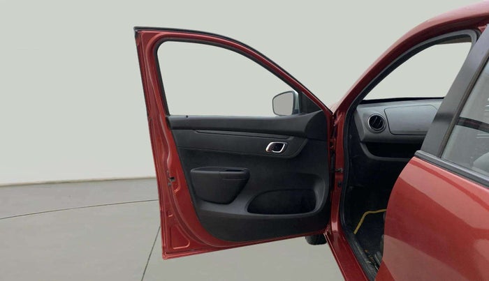 2018 Renault Kwid RXT 1.0, Petrol, Manual, 80,144 km, LHS Front Door