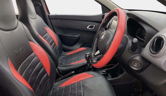 2018 Renault Kwid RXT 1.0, Petrol, Manual, 80,144 km, Right Side Front Door Cabin