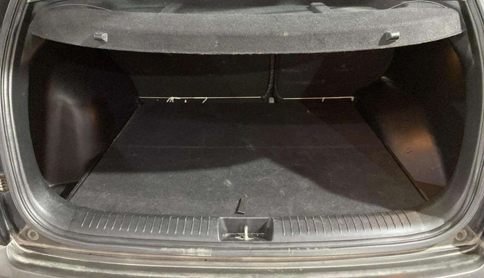 2018 Hyundai Creta SX AT 1.6 PETROL, Petrol, Automatic, 44,297 km, Boot Inside