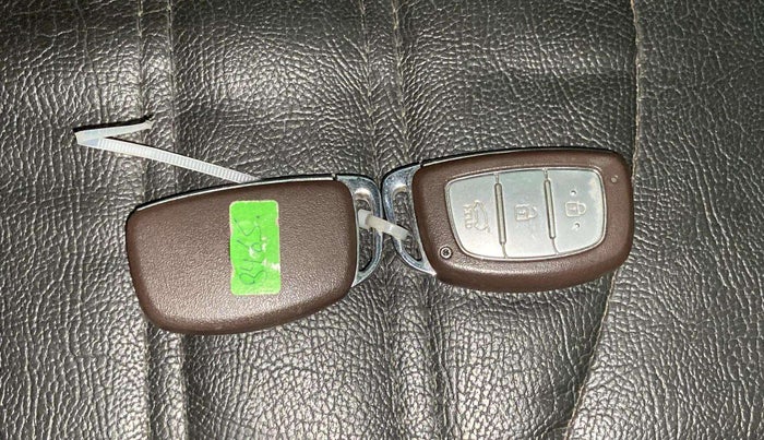 2018 Hyundai Creta SX AT 1.6 PETROL, Petrol, Automatic, 44,297 km, Key Close Up