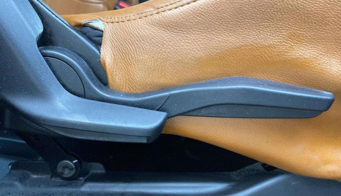 2019 Maruti Baleno ZETA PETROL 1.2, Petrol, Manual, 55,168 km, Driver Side Adjustment Panel