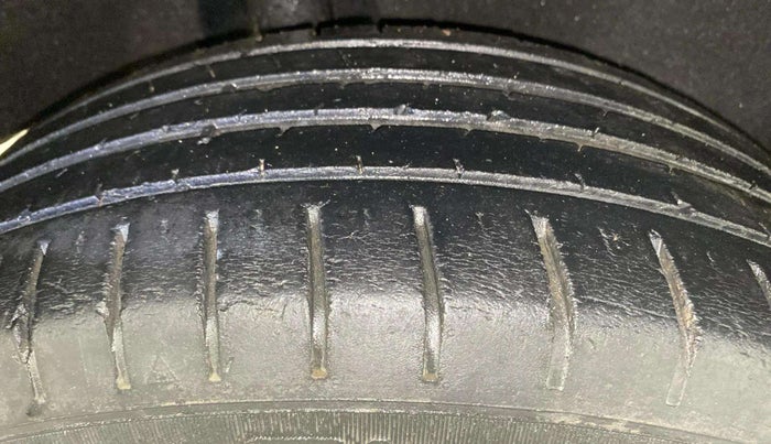 2019 Maruti Baleno ZETA PETROL 1.2, Petrol, Manual, 55,168 km, Right Rear Tyre Tread