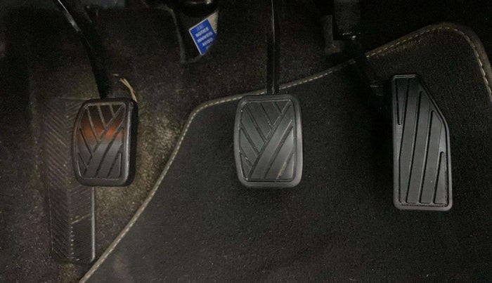 2019 Maruti Baleno ZETA PETROL 1.2, Petrol, Manual, 55,168 km, Pedals