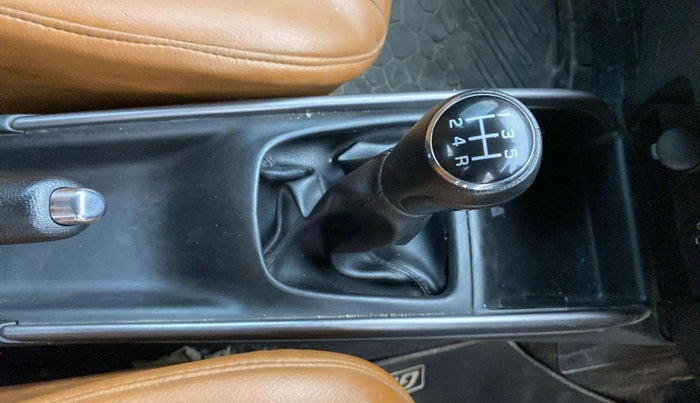 2019 Maruti Baleno ZETA PETROL 1.2, Petrol, Manual, 55,168 km, Gear Lever
