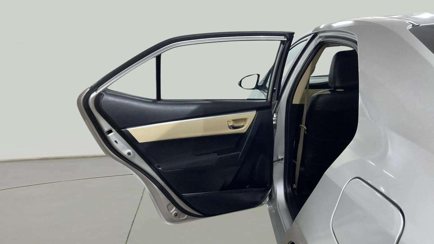 2018 Toyota Corolla Altis G PETROL, Petrol, Manual, 60,065 km, LHS Rear Door