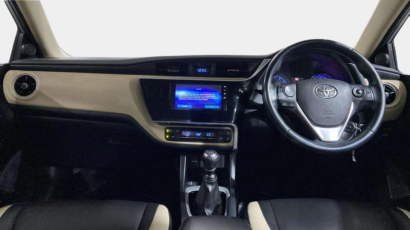 2018 Toyota Corolla Altis G PETROL, Petrol, Manual, 60,065 km, Dashboard