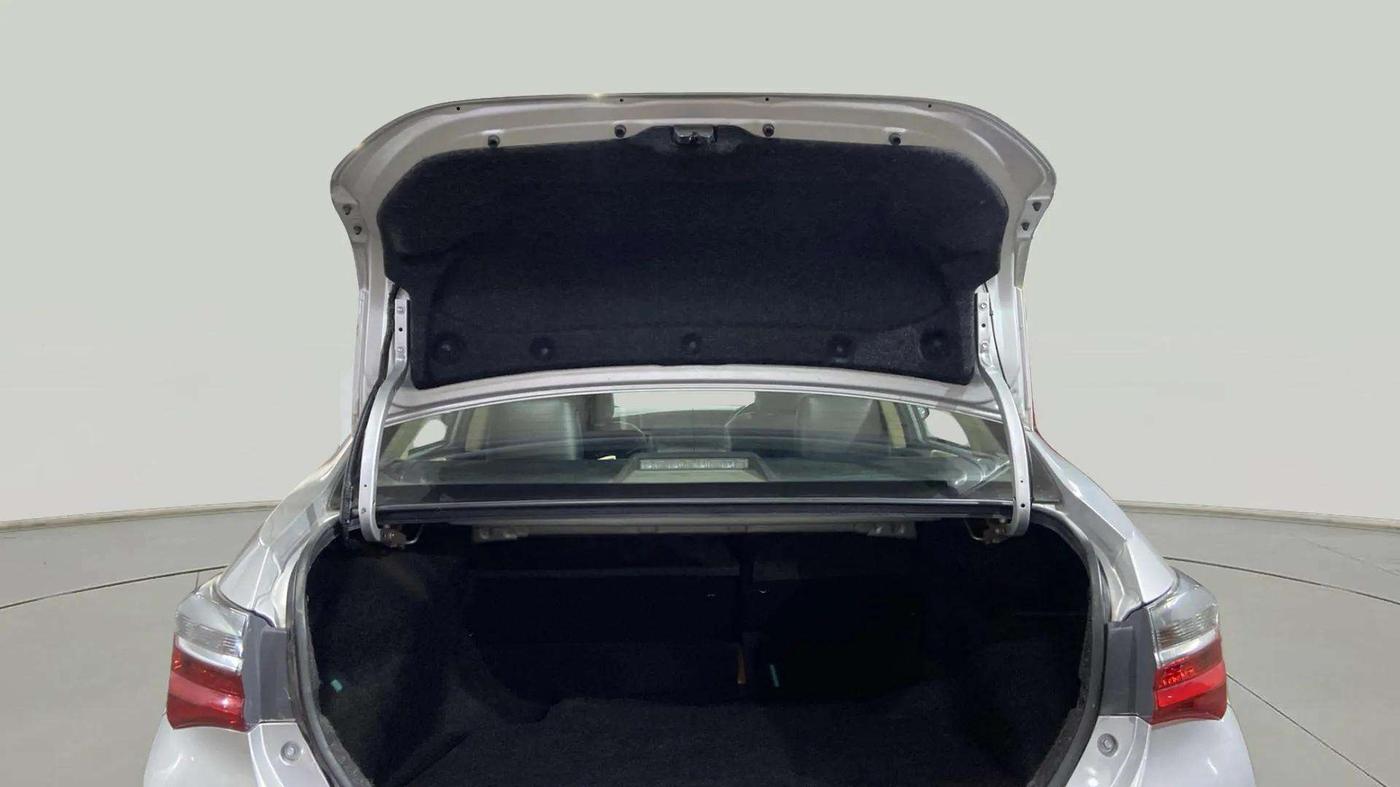 2018 Toyota Corolla Altis G PETROL, Petrol, Manual, 60,065 km, Boot Door Open