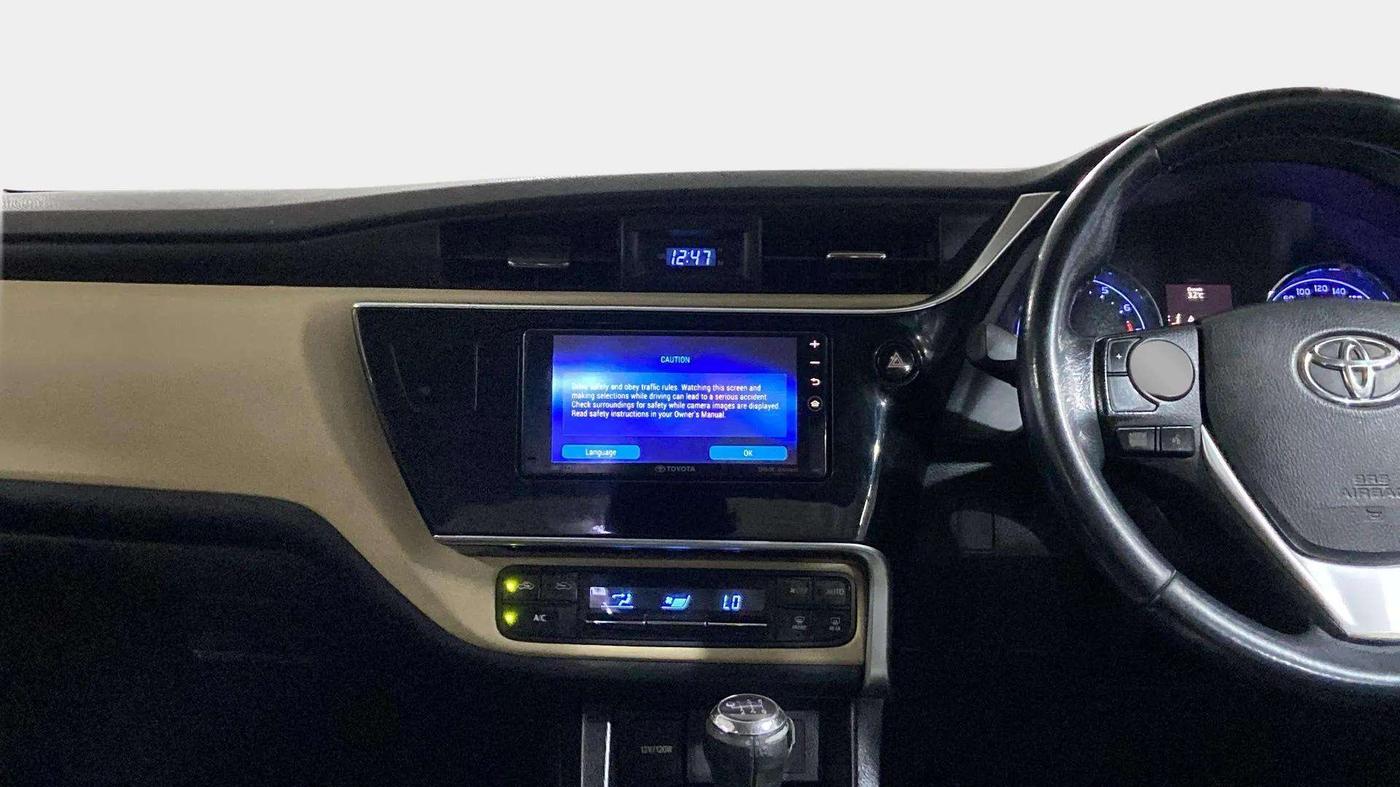 2018 Toyota Corolla Altis G PETROL, Petrol, Manual, 60,065 km, Air Conditioner