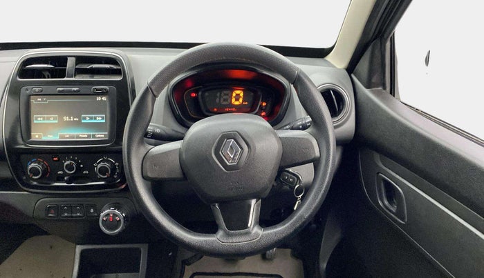 2017 Renault Kwid RXT 1.0 AMT, Petrol, Automatic, 15,470 km, Steering Wheel Close Up