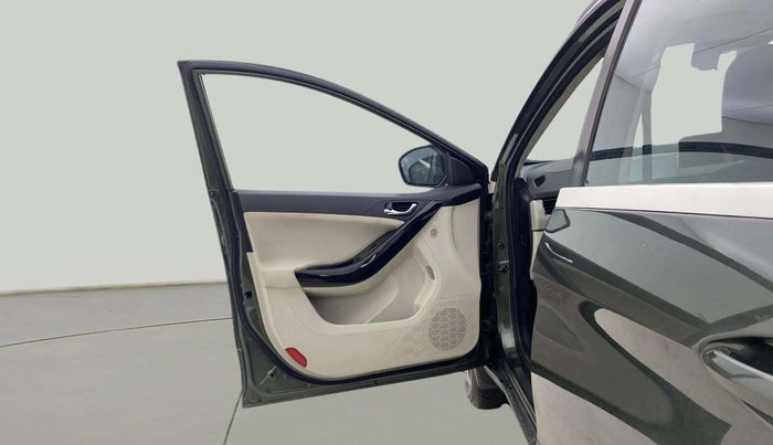 2022 Tata NEXON XZA PLUS (O) PETROL, Petrol, Automatic, 16,351 km, LHS Front Door